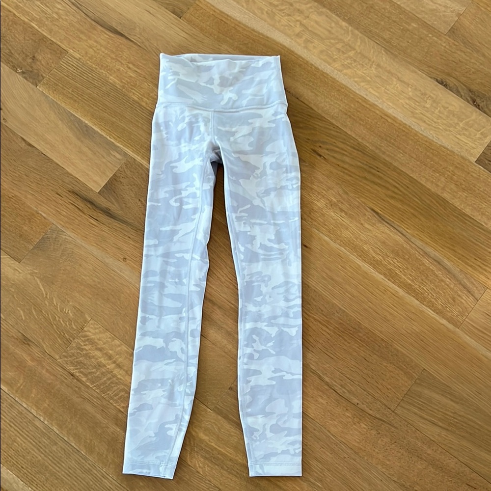 Lululemon Camo Leggings 2 NEW